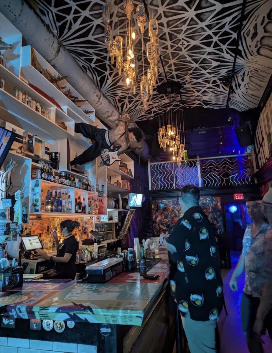 marko_level's tweet photo. I’ll be playing at @KillYourIdolMIA this Wednesday, October 7th at 10pm so make sure to check this out!! #markolevel #miami #music #southbeach https://t.co/oEvlWviCM6