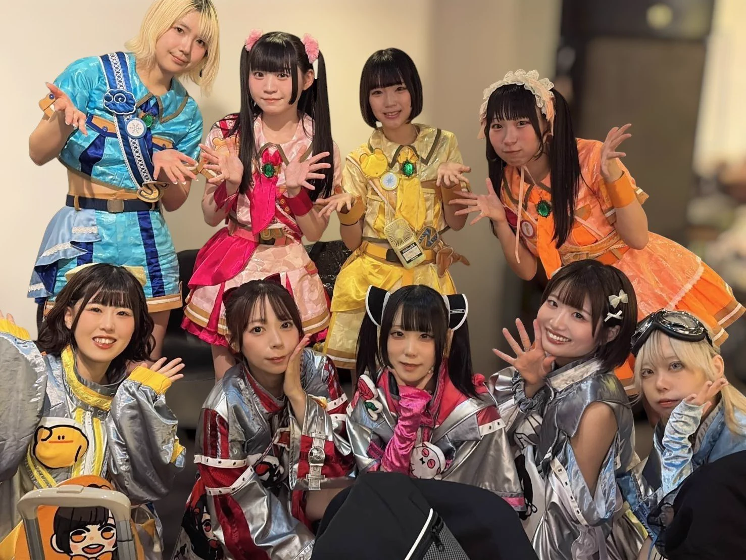活動歴および当時の関連ビジュアル記録