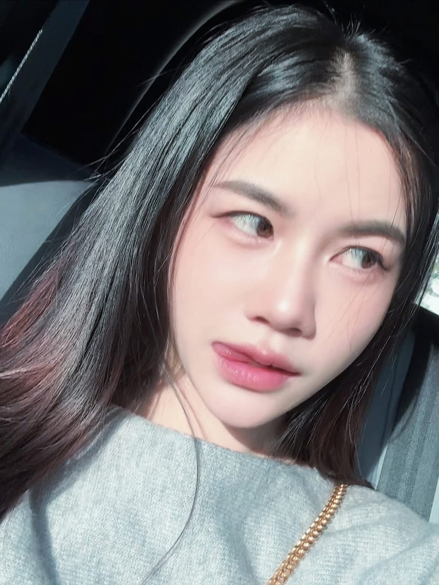 koaipo23's tweet photo. อากาศร้อนแต่เช้าเลย มาดับให้หนูเย็นที🫣❗️ https://t.co/eLrXl5Hszf