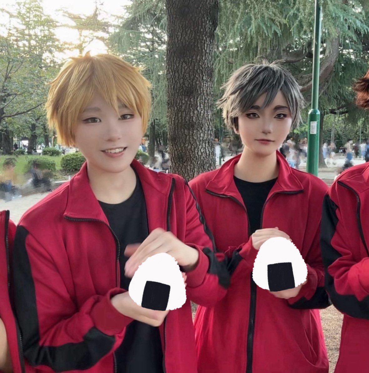 ritsumaru_2525's tweet photo. cos / ハイキュー!!
⠀
⠀◸ 宮ツインズHPB!! ◿
⠀
宮侑 × 宮治
︙
ツム▶︎ りつまる(@ritsumaru_2525)
サム▶︎ ひの(@HIno__o0O )
⠀
 #宮兄弟生誕祭2026 
 #宮侑生誕祭2026 
 #宮治生誕祭2026 
 #ハイキューコスプレ 
 #hqcosplay https://t.co/Iv1ho2zaSS