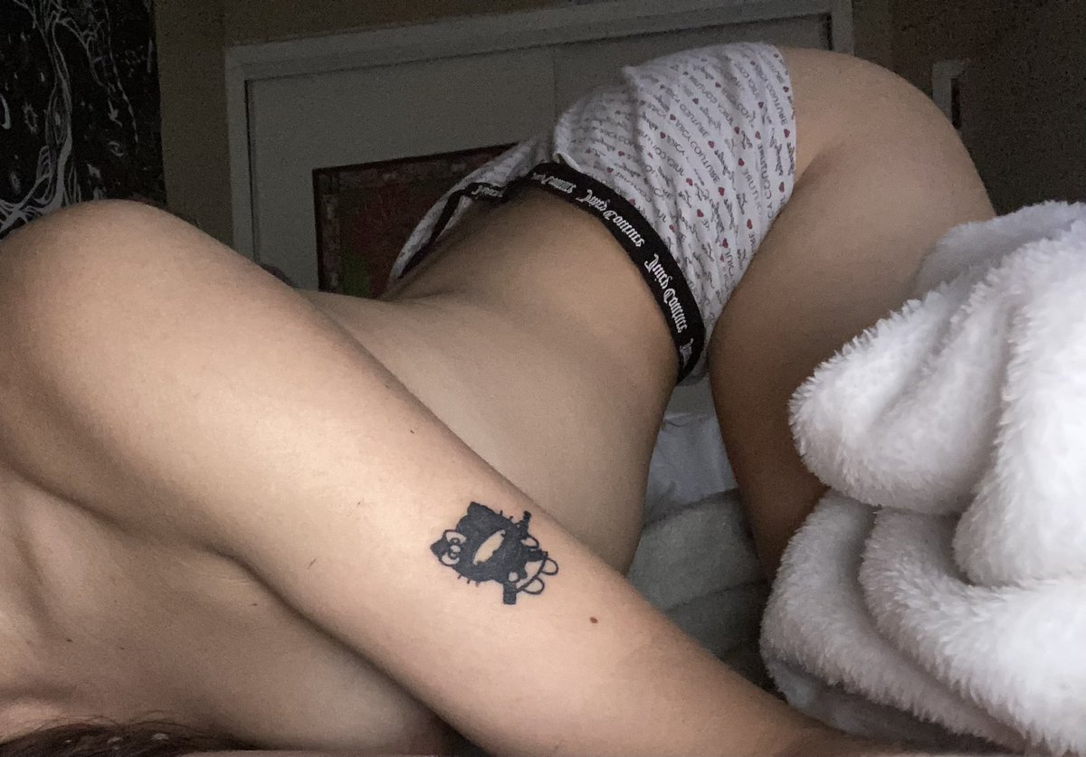 efairycvnt's tweet photo. Can you be good for me? #nsfwtwt #sellingcontent #femdom https://t.co/HDFY92HXe1
