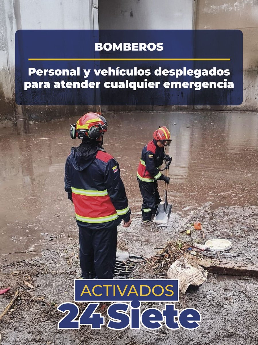 MunicipioQuito's tweet photo. #Activados24Siete| 🌧️ Ante las lluvias registradas este domingo, el Municipio de Quito mantiene desplegados sus equipos operativos para atender emergencias en distintos sectores de la ciudad.

👷🏽‍♂️En territorio trabajan equipos de EP EMSEGURIDAD, Bomberos Quito, EPMAPS, EPMMOP, AMT, Empresa Eléctrica Quito, Metro de Quito y administraciones zonales.

🚜 Las labores incluyen retiro de árboles, evacuación de agua, limpieza de colectores y apoyo a la movilidad.

✅ El COE Metropolitano mantiene el monitoreo permanente y la coordinación interinstitucional para atender nuevos reportes y reducir riesgos durante las próximas horas.

📞 Ante una emergencia, comuníquese al 9-1-1.