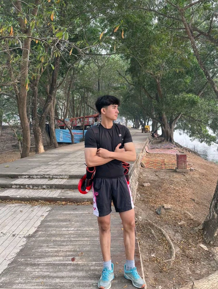 draa2__'s tweet photo. sini yang mau colbar dm

#colbar #coli #fyp https://t.co/bomS8GcwuG