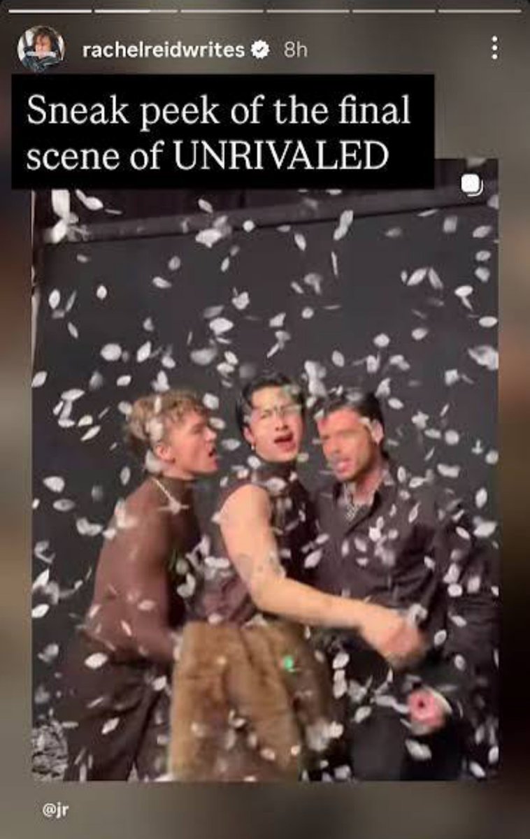 Aranitaaey's tweet photo. For the quotes who r so mad abt more scott hunter, rachel posted this back on march btw
At this point u all need to put aside ur biased hatred &amp; accept that scott is important side character to gcu characters esp hollanov. He's like founding father of gcu &amp; leader of gay avengers https://t.co/nasVf5QzO7