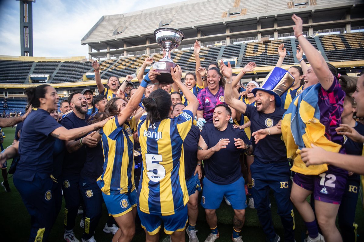 RCentralFem's tweet photo. Buenas noches Guerreras😉🏆 https://t.co/Rgmcegu32q