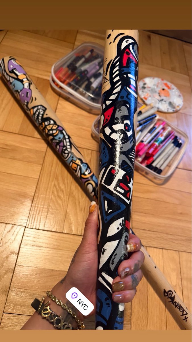 distortedd_'s tweet photo. https://t.co/ZCpoU6s0w3