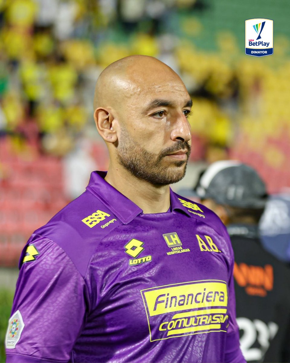 LigaBetPlayD's tweet photo. Suplente con garantías🧤🔥
Actuación estelar de Novoa bajo los tres palos del Leopardo en esta noche.

#UnaLigaConMásPasión #LigaBetPlayDimayor #fpc #futbolcolombiano https://t.co/rWCehwMtDB