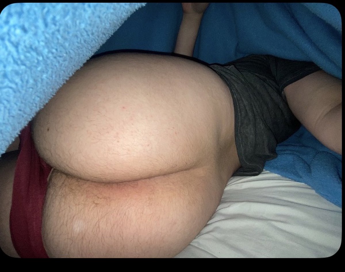 Guizxof's tweet photo. @giiluv_ Serve minha bunda?👅 https://t.co/sgGLqj91Jv