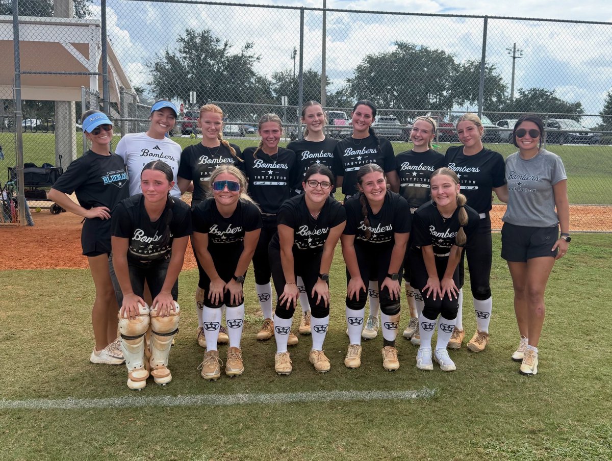 kylajacksn's tweet photo. So proud of these kiddos for ending 5-0 this weekend🏆 Lots to look forward to this fall season!! @FLBombersGold18 https://t.co/sLsRRKma2S