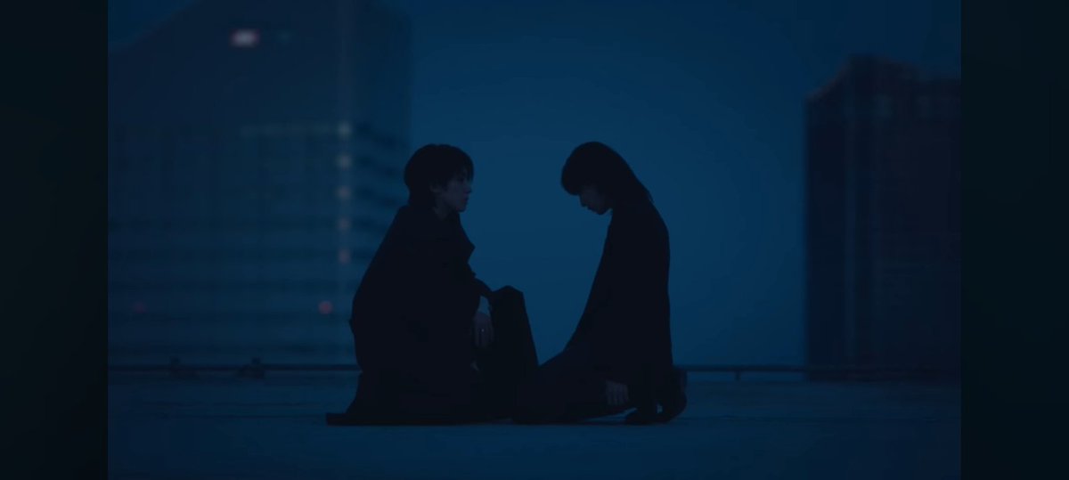 snowflakemlet's tweet photo. So I rewatched JxW's MV and the JxJ's teaser could be the beginning that cause Jeonghan to disrupt people's dreams in Last Night MV and it actually creates a cycle: https://t.co/7CRJ00bdpt

- Jeonghan got a dream that he couldn't let go. There was someone in his dream (A) that he keeps missing because he always appears there
- Jeonghan drifted off to the dreamland to find this person (A) by finding them in people's dreams so it creates chaos 
- Wonwoo is the reality that stops Jeonghan to not disrupting people's dreams. 
- It works. Jeonghan and Wonwoo have moved on but years later, That Man in Jeonghan's dream is back in a more concrete form (Joshua) and there isn't Wonwoo this time to stop him but Jeonghan knows the person he needs to find in his dream
- So Jeonghan doesn't need to disrupt people's dreams anymore
- A who turns out to be Joshua, shows him the way to find him and prolly giving Jeonghan a sign that he is trapped in the dreams and wishing to be out in the reality but Jeonghan find peace in finding him in a dream so it creates a loop like a snake who tries to eats its own tail: they're chasing eo through different dimensions