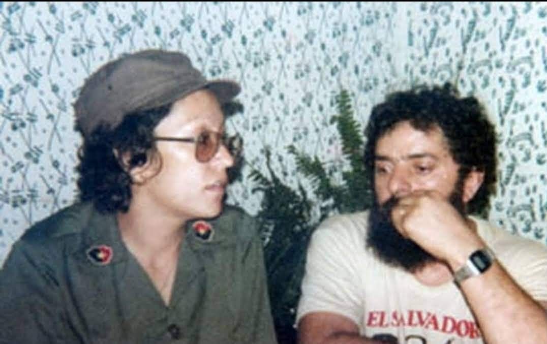 EntrelineasNoOf's tweet photo. Otro mal día para los ZURDOS

BRASIL A LA DERECHA https://t.co/xRsYuspCUu