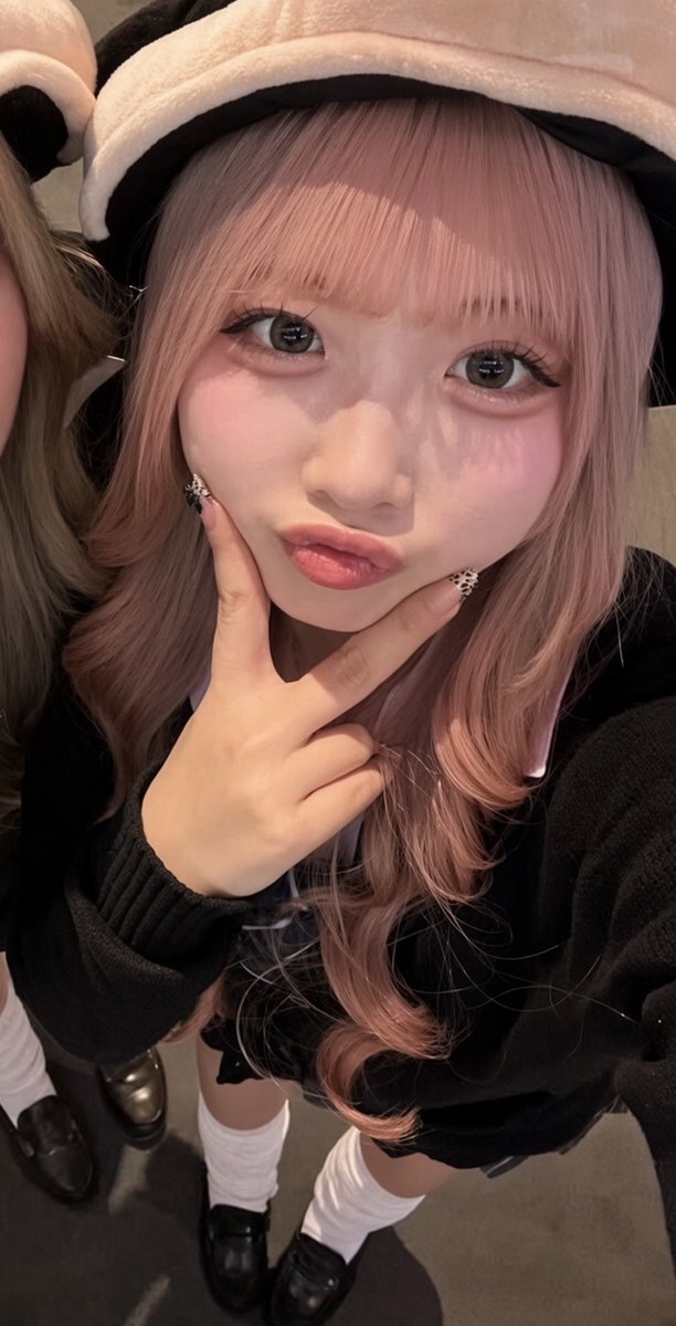 na9lulu's tweet photo. あーー💢💢ほんと生意気っ💢💢もう我慢無理っ💢💕 https://t.co/C2cF9qyi1Y