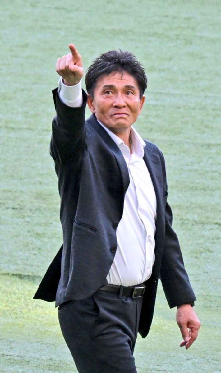 daiyohei0122's tweet photo. 城福監督、本当にありがとうございました。
これから先も城福浩という監督とともに歩んだ時間を忘れません。 https://t.co/ewfCTYFo73