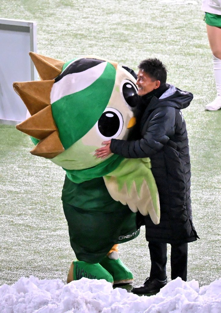daiyohei0122's tweet photo. 城福監督、本当にありがとうございました。
これから先も城福浩という監督とともに歩んだ時間を忘れません。 https://t.co/ewfCTYFo73