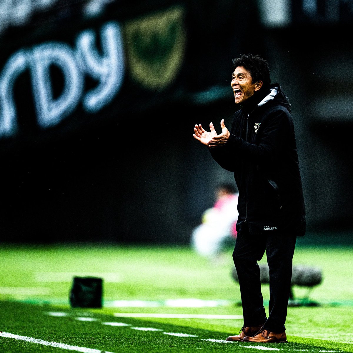 TokyoVerdySTAFF's tweet photo. 2022-2026
JOFUKU HIROSHI

#城福浩

PHOTO : Atsushi Kondo 
#verdy #東京ヴェルディ #東京V https://t.co/tvUDNfDVof