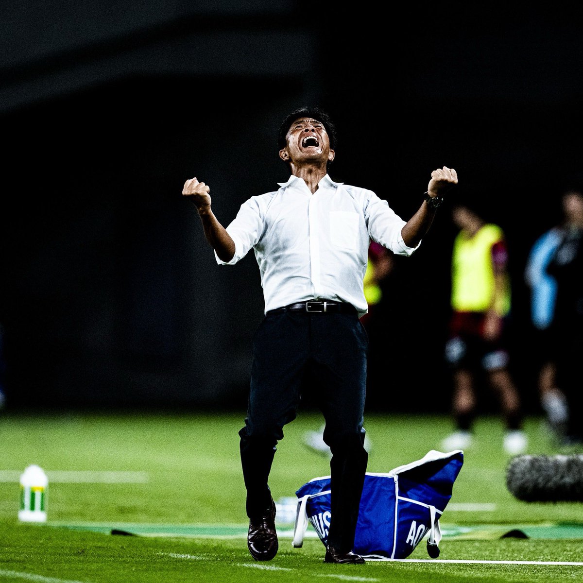 TokyoVerdySTAFF's tweet photo. 2022-2026
JOFUKU HIROSHI

#城福浩

PHOTO : Atsushi Kondo 
#verdy #東京ヴェルディ #東京V https://t.co/tvUDNfDVof