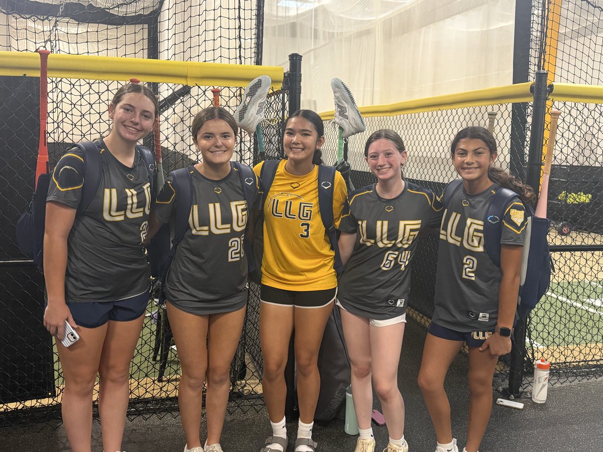 AHeinert2030's tweet photo. Rain canceled practice, not the work. 🌧️🥎

Lifting. Reps. Work with my NOVA teammates. 💪

No wasted days. Keep developing. Keep competing. 🔥

#ClassOf2030 #Softball
@LLG_FUTURES @Org_LLG @sbcoachbelfield @ExtraInningSB @SoftbalAmerica @DiamondAddicts @LineDsoftball @SF3Softball