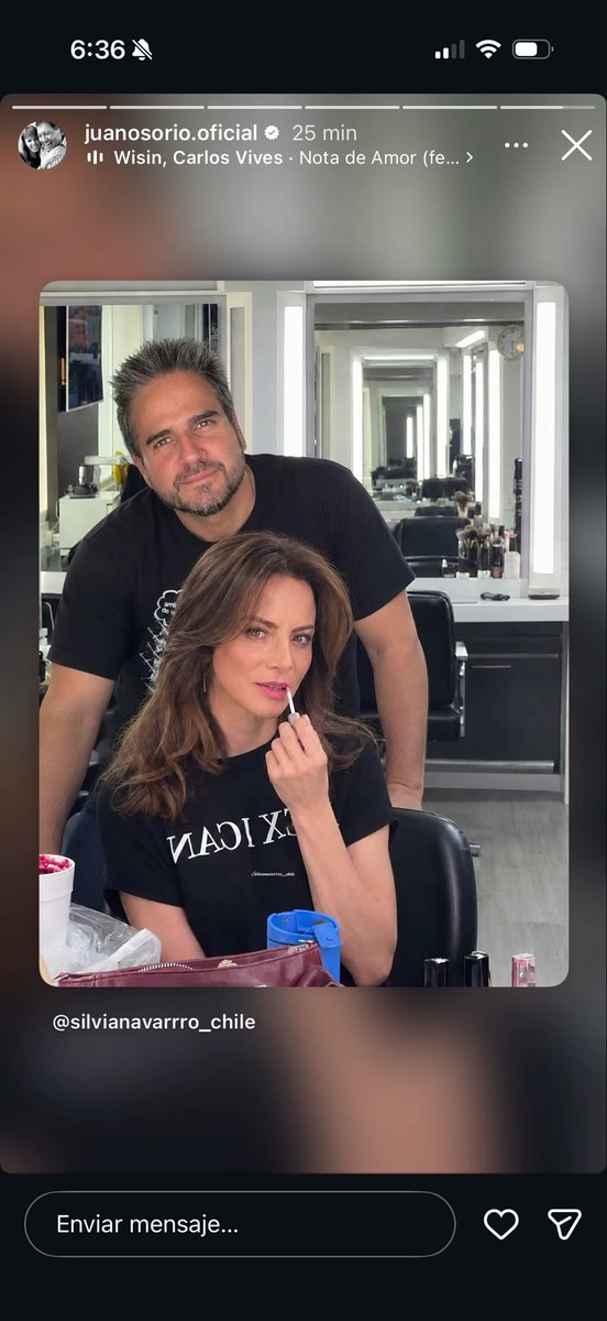 lorenk9u's tweet photo. Juan Osorio compartiendo una foto IA de Silvia y Daniel me cago se pasa 😭 mejor denos bloopers y detrás de cámaras de ellos https://t.co/y6FEZHnfwz