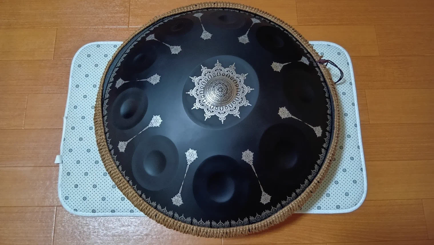 ハンドパン 10音 22インチ 曼荼羅模様 新品 打楽器 瞑想 スティールドラム ハンドパン楽器専門店 TOYs, inc. on X: 