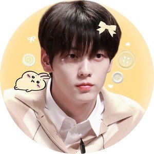 _ixxnze's tweet photo. 𝑻𝑿𝑻 <𝑺𝑻𝑬𝑨𝑳 𝑻𝑯𝑬 𝑾𝑰𝑵𝑫> 𝑰𝑵 𝑺𝑬𝑶𝑼𝑳 나눔

일시 - 11/13 첫콘
물품 - 미니 우치와
장소 및 착장 - 당일 타래
인증 - #rt &amp; #heart

각 멤버당 2개씩 잇어요!! 
맞나눔은 물품 멘에 적으시고 원하는 멤버 골라주세용

타래에 카이도 잇어요 https://t.co/JFWQ2aTy65