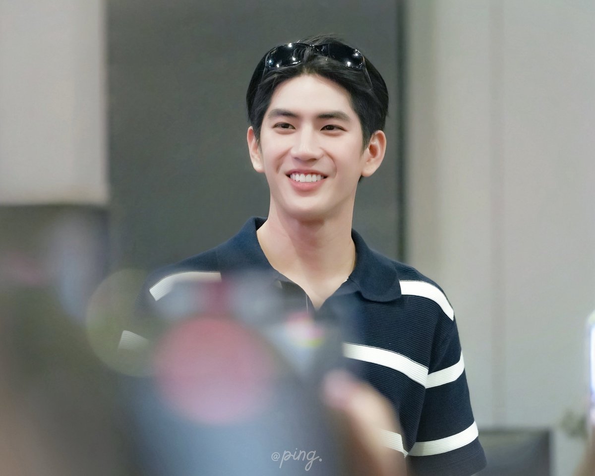 ping_nr11's tweet photo. เขาว่าสายตามันหลอกกันไม่ได้

JS CEAN LOVELYFAM

#GMMTVFANIVAL2026HappyFamilyxJS
#IWillAlwaysSaveYou https://t.co/RbX8HAX4Cg
