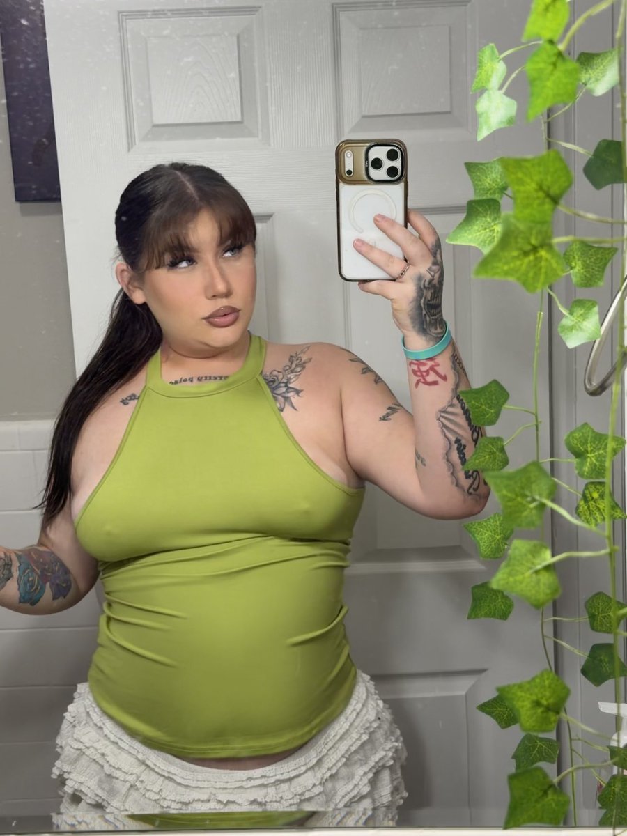 youlovepoison's tweet photo. What’s the moves this weeekkk? Greensboro area🙈🎀
#cltfreak #704freak #336freaks #greensborofreaks #910freaks #raleighfreaks #greensboronc #843freaks #scfreaks #ncfreaks #CharlotteNC #myrtlebeachsc #dirtymyrtle #myrtlebeach #myrtlefreaks #pyt #latina #PAWG #QOS #cuck #bbc https://t.co/etoZzWIWj4