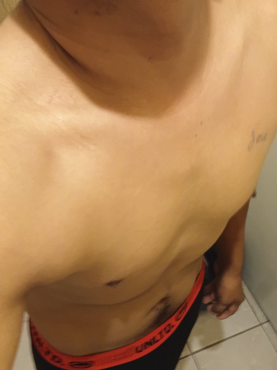 Yosepleal30's tweet photo. Nocheessss https://t.co/JgYT3PZjkX