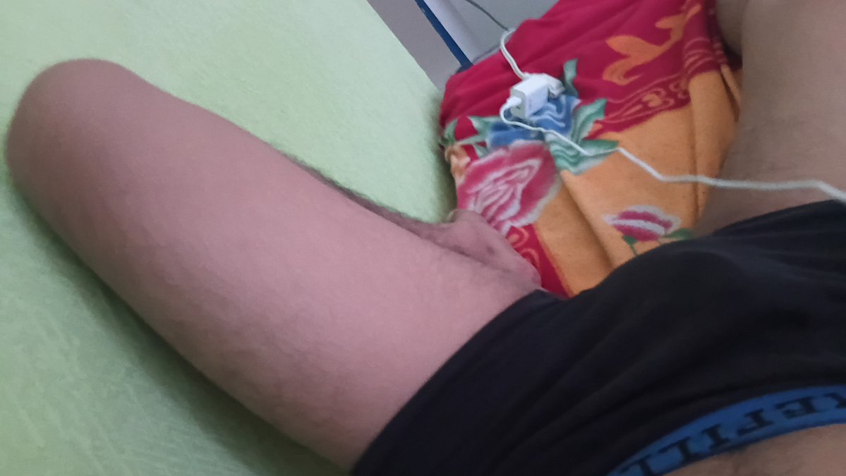 Yosepleal30's tweet photo. Nocheessss https://t.co/JgYT3PZjkX