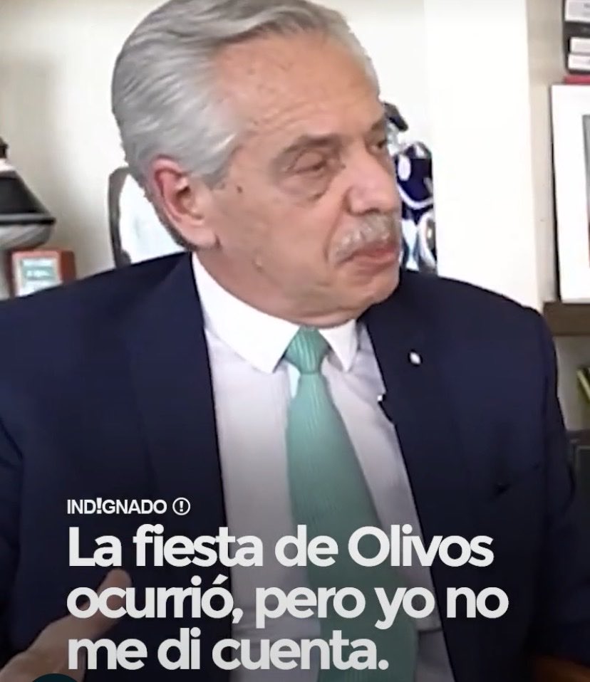 osvagoya's tweet photo. Alberto no se dio cuenta de la fiesta de Olivos…  tampoco que era presidente 🤭🤣 https://t.co/XHbj69Y82R