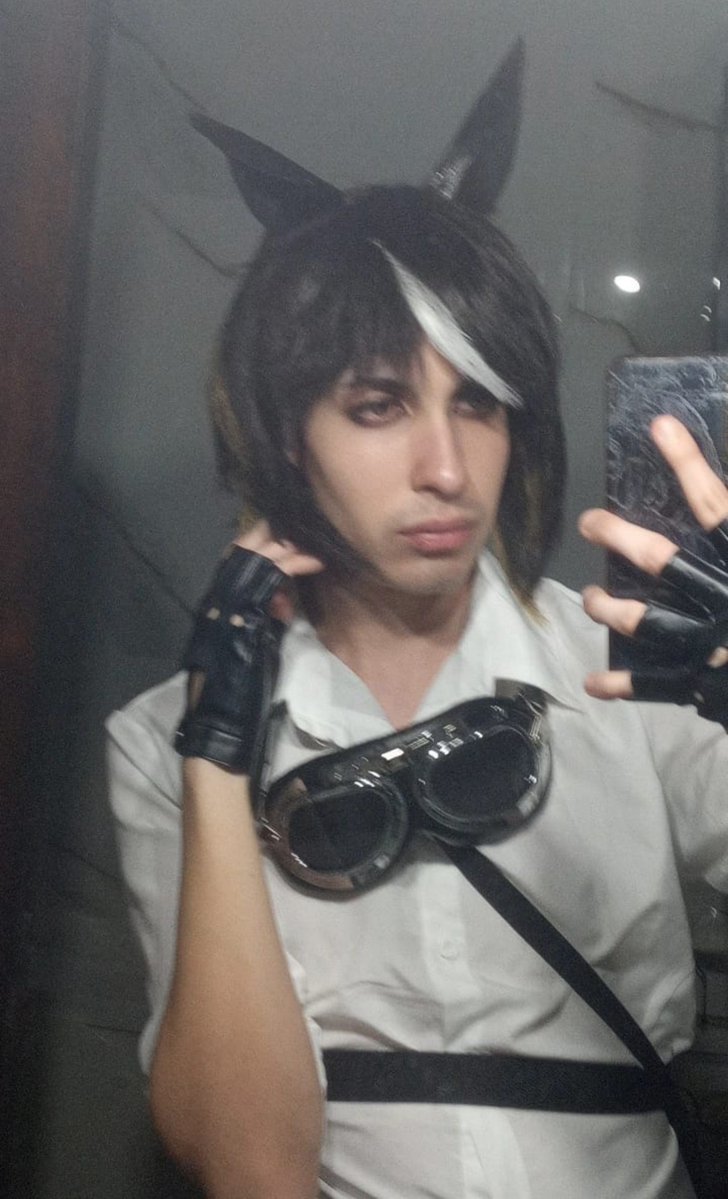 BakaMitaiBlehhh's tweet photo. haciéndole honor a mi pfp :33, primer cosplay de mi vida y es esta uma..

#stego #umamusume #staygold #cosplay https://t.co/2MtyhiiiIv