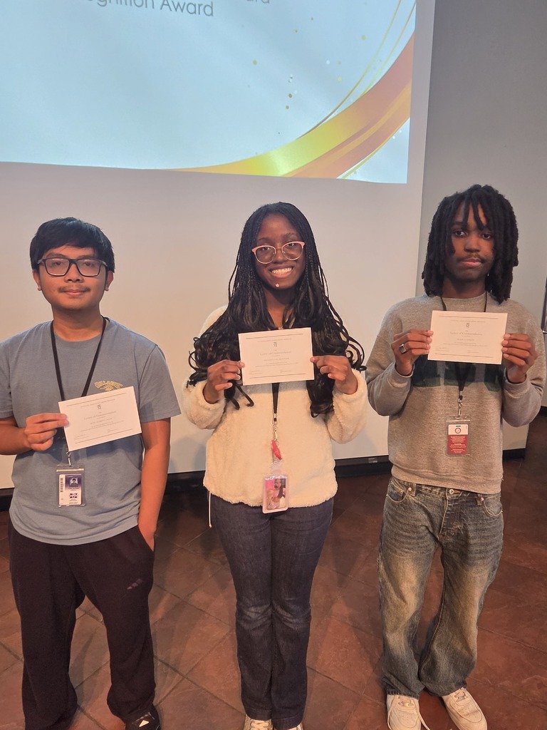 ManvelHS's tweet photo. Congratulations to all our students who earned commendations on the PSAT and those who scored a FIVE on their AP Exam(s).  We celebrated over 100 students! https://t.co/BwRupxSybY