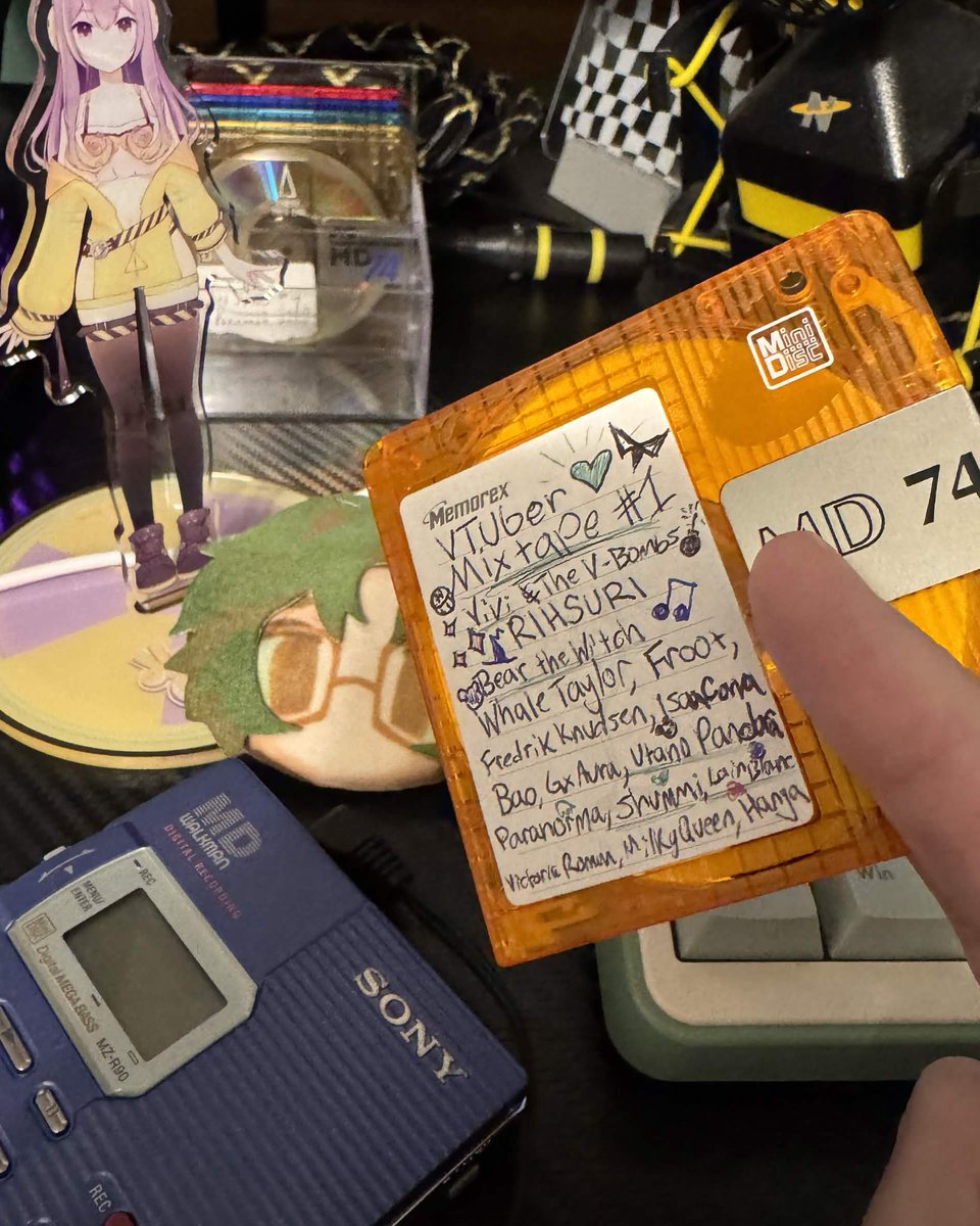 ModestNarcissus's tweet photo. I wonder if I'm the first man to put VTuber music on MiniDisc? 🤔 https://t.co/OFDi7dXbq3