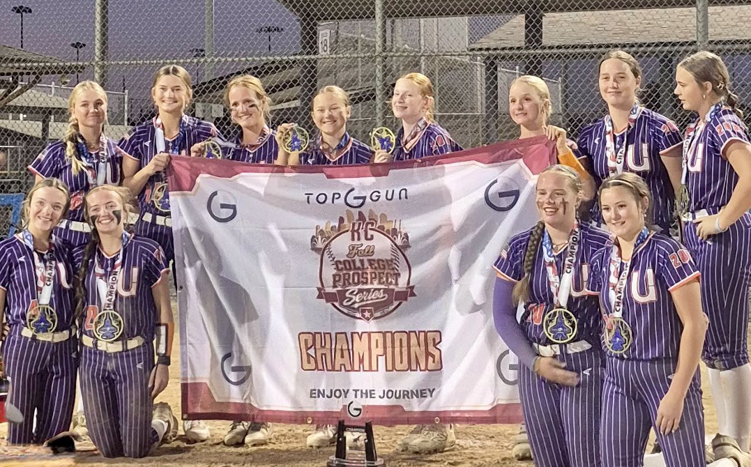 UnityMidwest_EB's tweet photo. 14u Top Gun College Prospect Champs #builtdifferent @TopGunEvents @VAUnitySB @AshVanBoxmeer4 @24ericbrown https://t.co/0YfbQCqB84