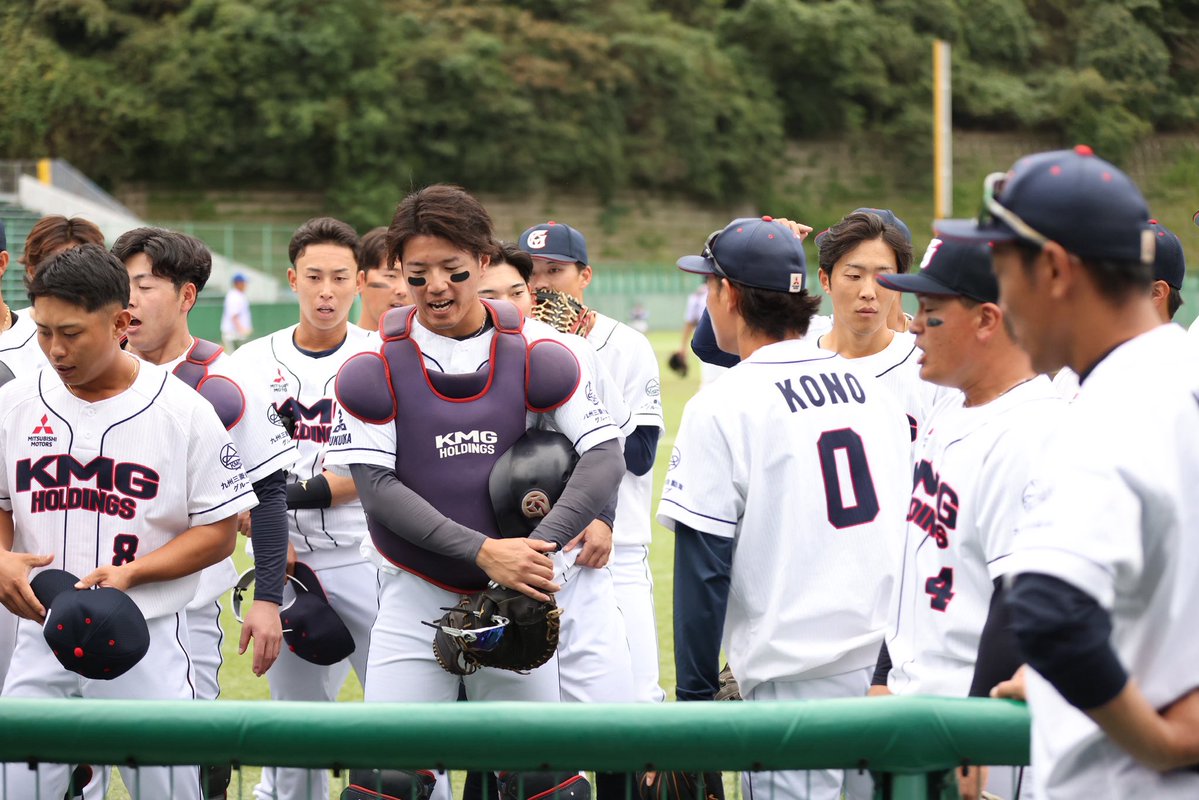 kmg_baseball's tweet photo. 日本選手権九州予選 2回戦突破!
昨日も熱いご声援をありがとうございました🗣️
第1代表トーナメントベスト4に入りました!
#KMG
|203 000 100 |=6
|000 000 000 |=0
#熊本ゴールデンラークス
【バッテリー】
○西山,川﨑 - 角田
【二塁打】
・河野 大朗 ・仁木敦司
・峯 圭汰 ・角田隆也
【本塁打】
・林 竜平(3回2ラン)