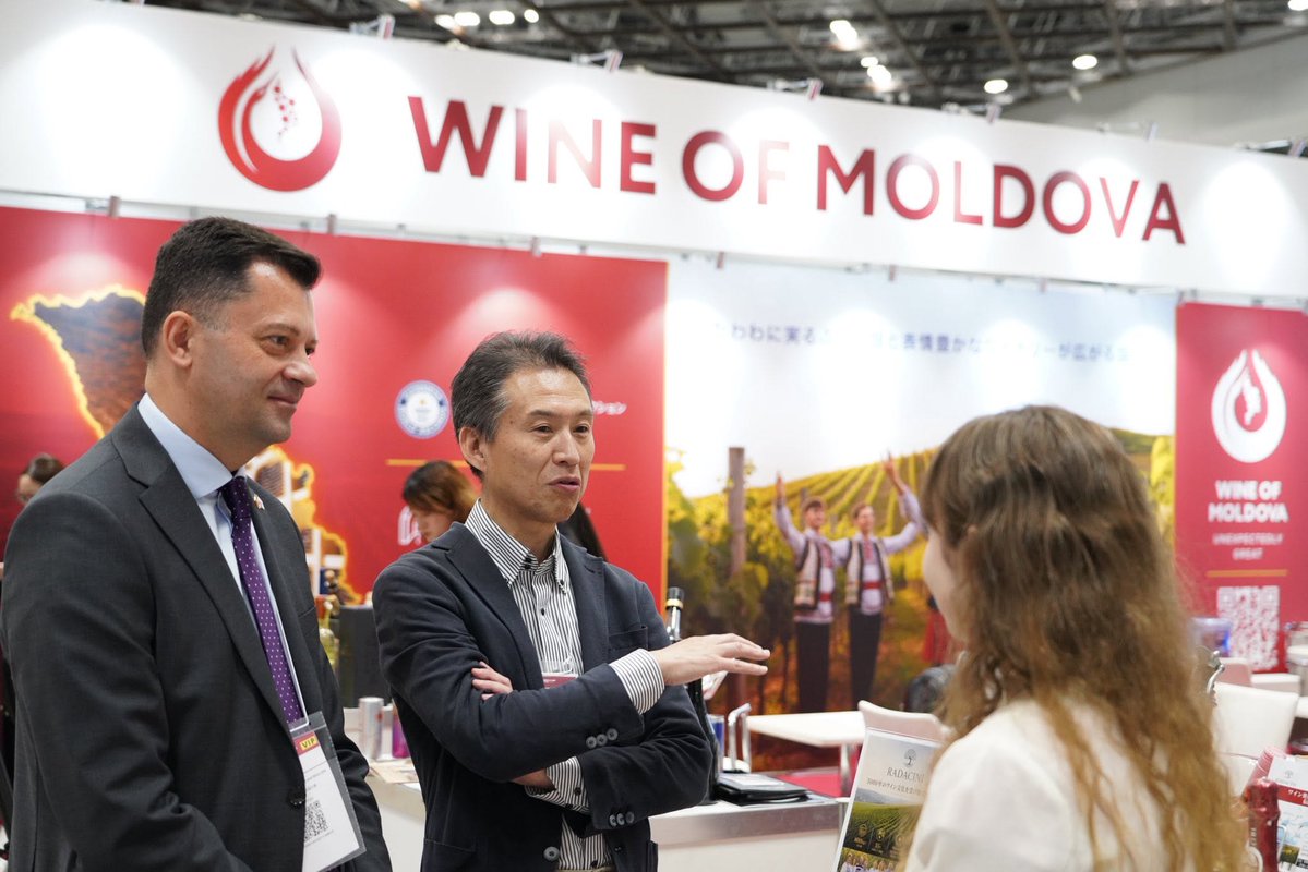 luxurylifestyle's tweet photo. Moldova Celebrates 25yrs of National Wine Day, Strengthening Position as Global Wine Destination https://t.co/lZ1EbbR1cb #wine #winery #vineyard #vino https://t.co/Uz8KKTPiye