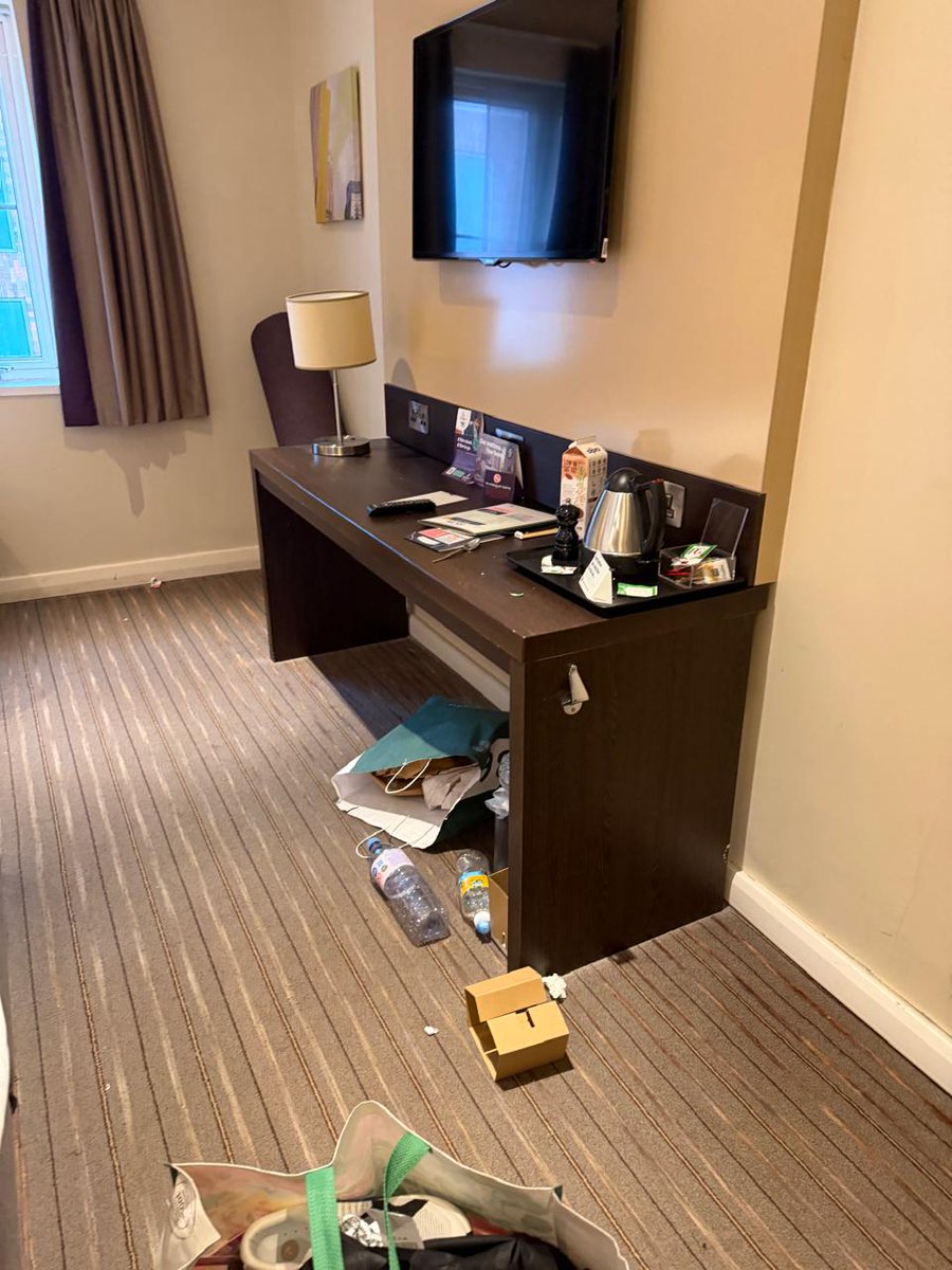 krunalbaf's tweet photo. @cust_premie Attaching the notice sticked at your hotel and also no service provided, additional they cancelled our room when we wanted the last 4 night refund they denied us and we did not officially requested for cancellation,such was your act on27 sep followed again on 30th sep https://t.co/IqrF51suhf