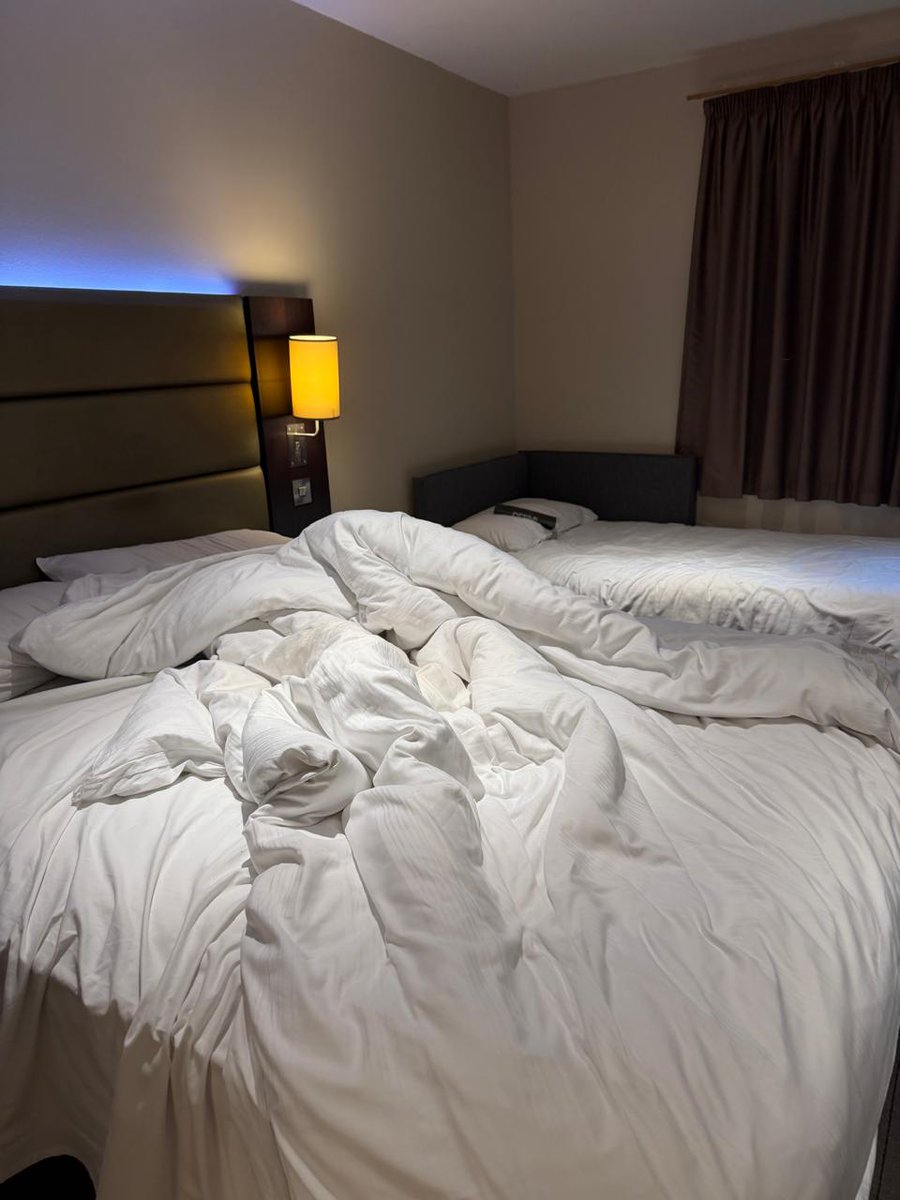 krunalbaf's tweet photo. @cust_premie Attaching the notice sticked at your hotel and also no service provided, additional they cancelled our room when we wanted the last 4 night refund they denied us and we did not officially requested for cancellation,such was your act on27 sep followed again on 30th sep https://t.co/IqrF51suhf