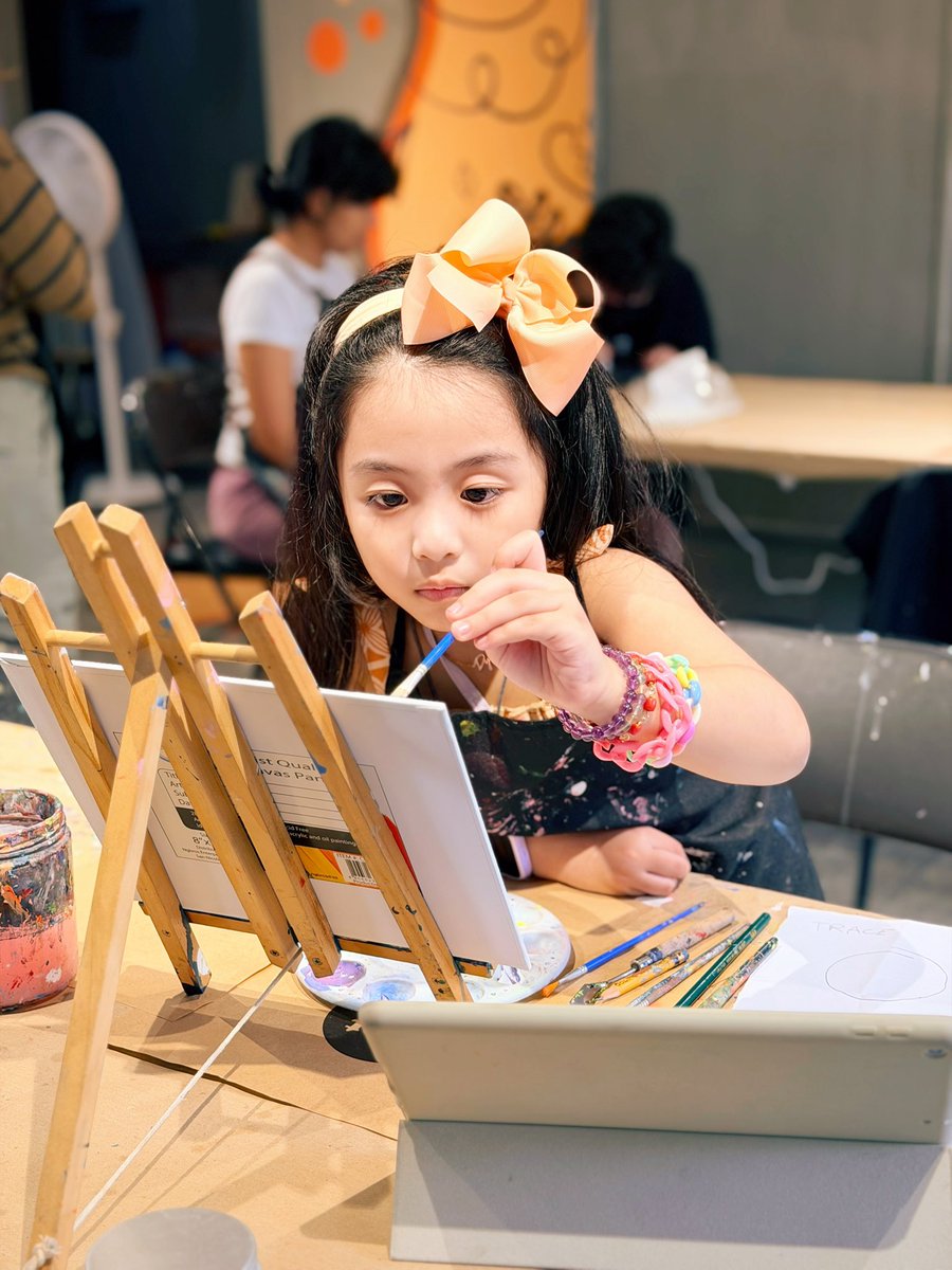 MercadoJen's tweet photo. A canvas filled with wonder by my little artist 🖌️🫟🎨👩🏻‍🎨

#dylanjaydeho #cutie #babylove #mylittlepicasso https://t.co/j1Hmr0o1Dm