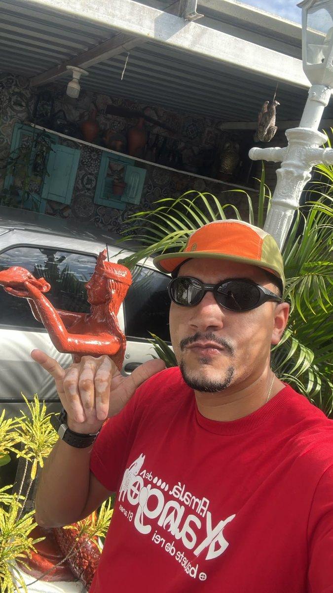 oomoodee's tweet photo. 🦀☀️🕶🧢🚩 https://t.co/YmnxK29zFl