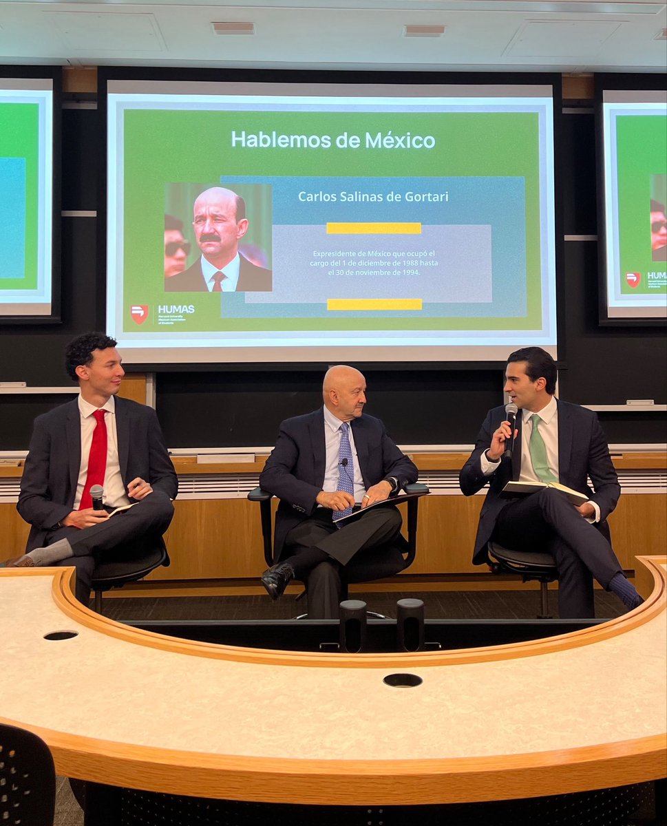 DiegoSalaazar11's tweet photo. Recibimos al Presidente Carlos Salinas de Gortari en @harvard para conversar con la comunidad estudiantil mexicana 🇲🇽

Presidente, muchas gracias por acompañarnos y compartir con nosotros sus ideas y experiencias. https://t.co/UuX85lfp6w