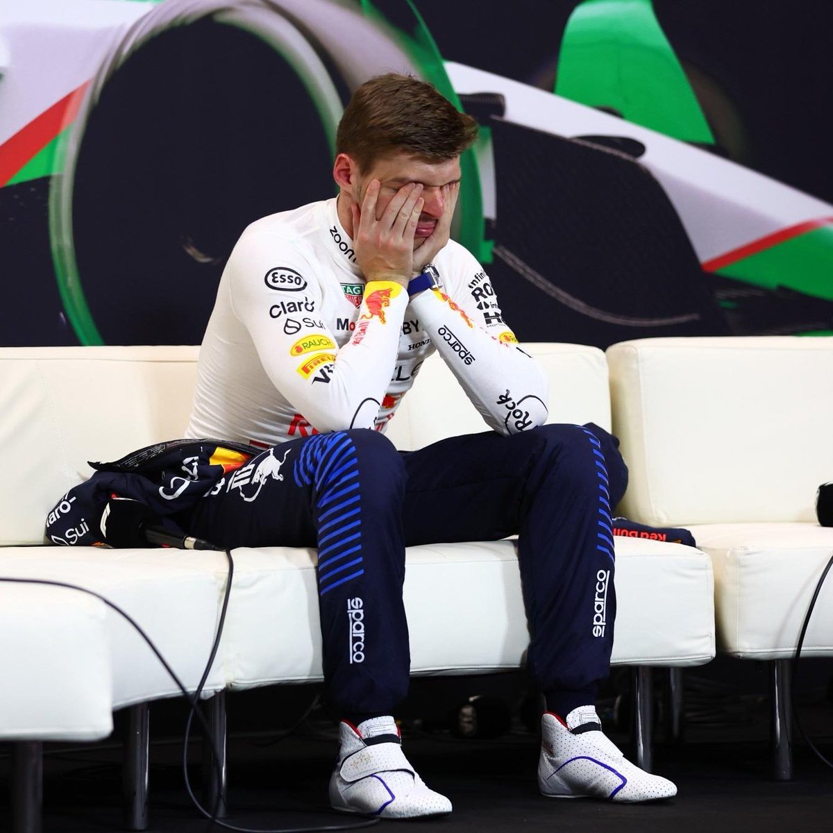 BehindTheGP's tweet photo. Max Verstappen dan Marc Marquez saat ini. https://t.co/GxOK7b0bz1