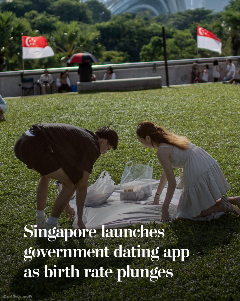 washingtonpost's tweet photo. Singapore’s government rolled out a pilot matchmaking service this month as the country’s birth rate dwindles.

The app FirstDate is open, for now, to government employees between 21 and 35. https://t.co/uJNX86vMOO https://t.co/y3qwXvUZlp
