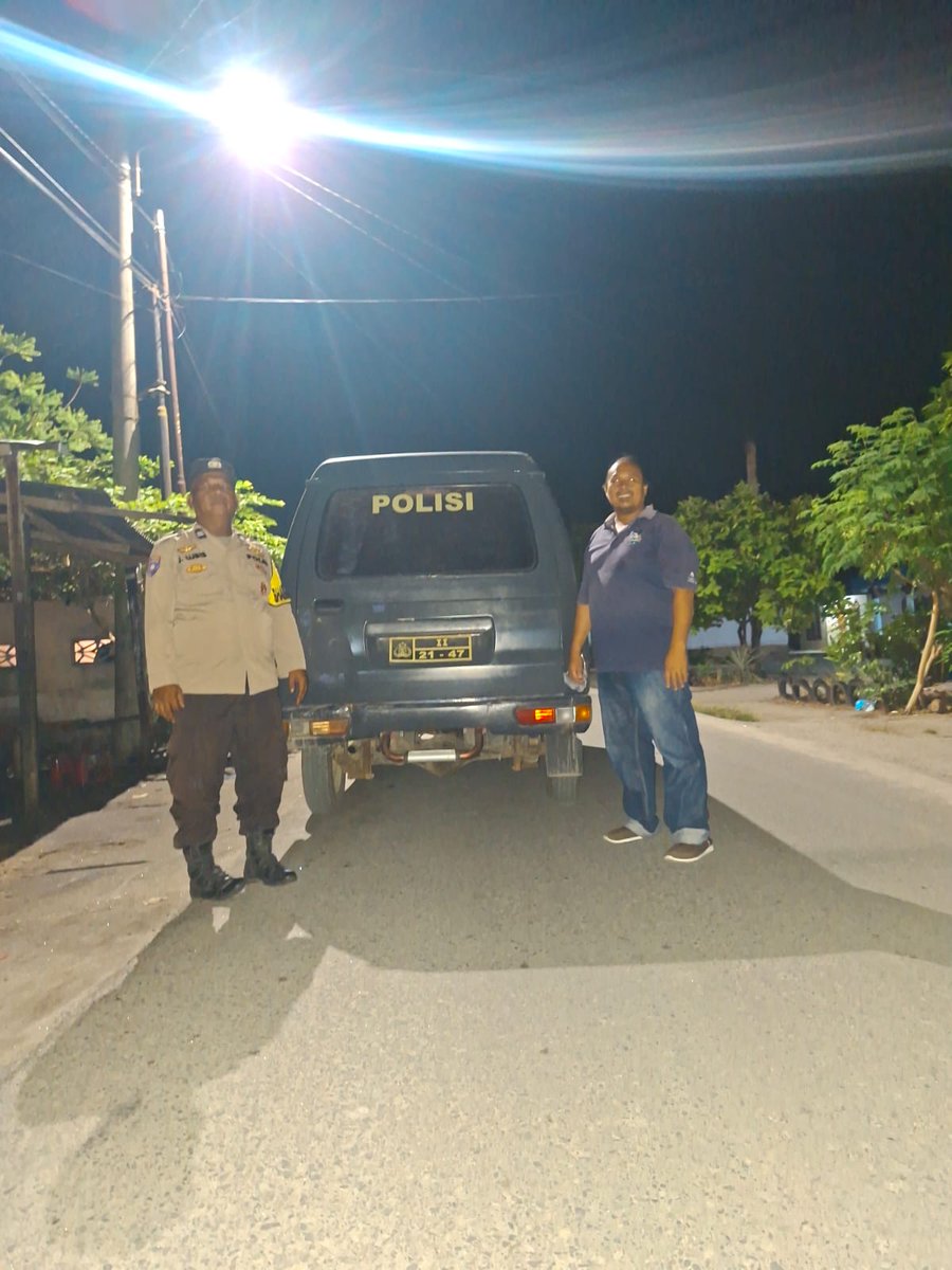 TanjungHumas's tweet photo. Personil Polsek Tanjung Beringin melaksanakan Patroli Blue Light Guna Antisipasi Geng Motor, Begal dan Kejahatan 3C di Wilkum Polsek Tanjung Beringin. https://t.co/IYHHm7V4Rr