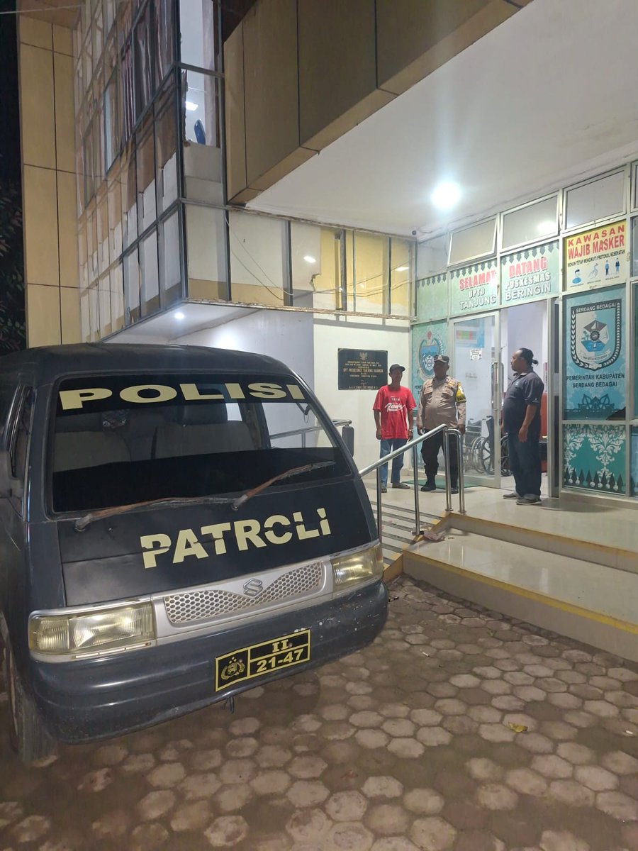 TanjungHumas's tweet photo. Personil Polsek Tanjung Beringin melaksanakan Patroli Blue Light Guna Antisipasi Geng Motor, Begal dan Kejahatan 3C di Wilkum Polsek Tanjung Beringin. https://t.co/IYHHm7V4Rr