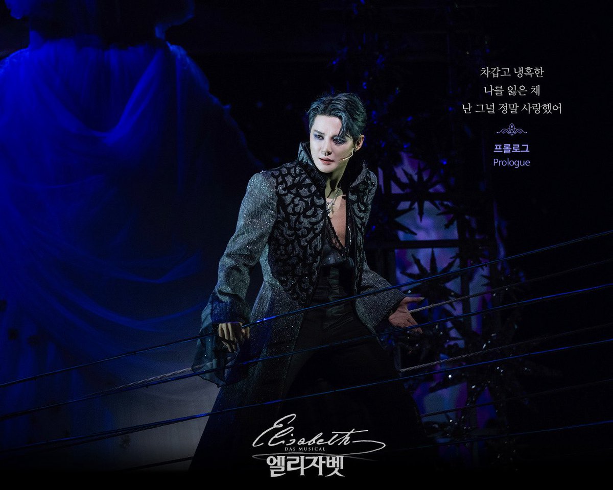 emk_musical's tweet photo. 𝟐𝟎𝟐𝟔 𝐌𝐮𝐬𝐢𝐜𝐚𝐥 𝐄𝐋𝐈𝐒𝐀𝐁𝐄𝐓𝐇
⠀
“차갑고 냉혹한
나를 잃은 채
난 그녈 정말 사랑했어”
⠀
죽음마저 사랑에 빠지게 한 아름다운 황후
#뮤지컬 #엘리자벳
2026.08.16~11.15 블루스퀘어 우리은행홀 https://t.co/dk7BXxGi1R