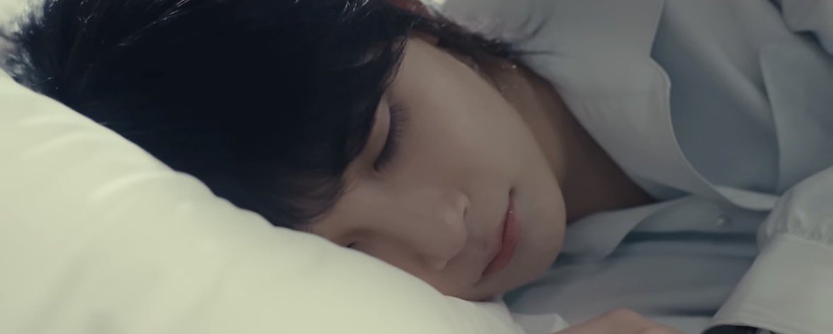 haniha_rin's tweet photo. 디스맨은 원우가 정한이를 잠들게 하고 끝났는데
하니슈는 슈아가 정한이를 깨우면서 시작한다 https://t.co/s7IM4sIODn