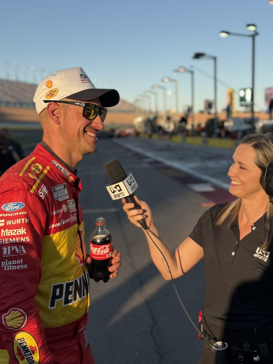 joeylogano's tweet photo. P10 Finish in Vegas | #NASCAR 

@Team_Penske @ShellStationsUS @Pennzoil @FordRacing @CocaColaRacing #CokePartner @hbpRacing @AutoTrader_com @DiscountTire @MaxxSunglasses https://t.co/5eoI0rgbz8