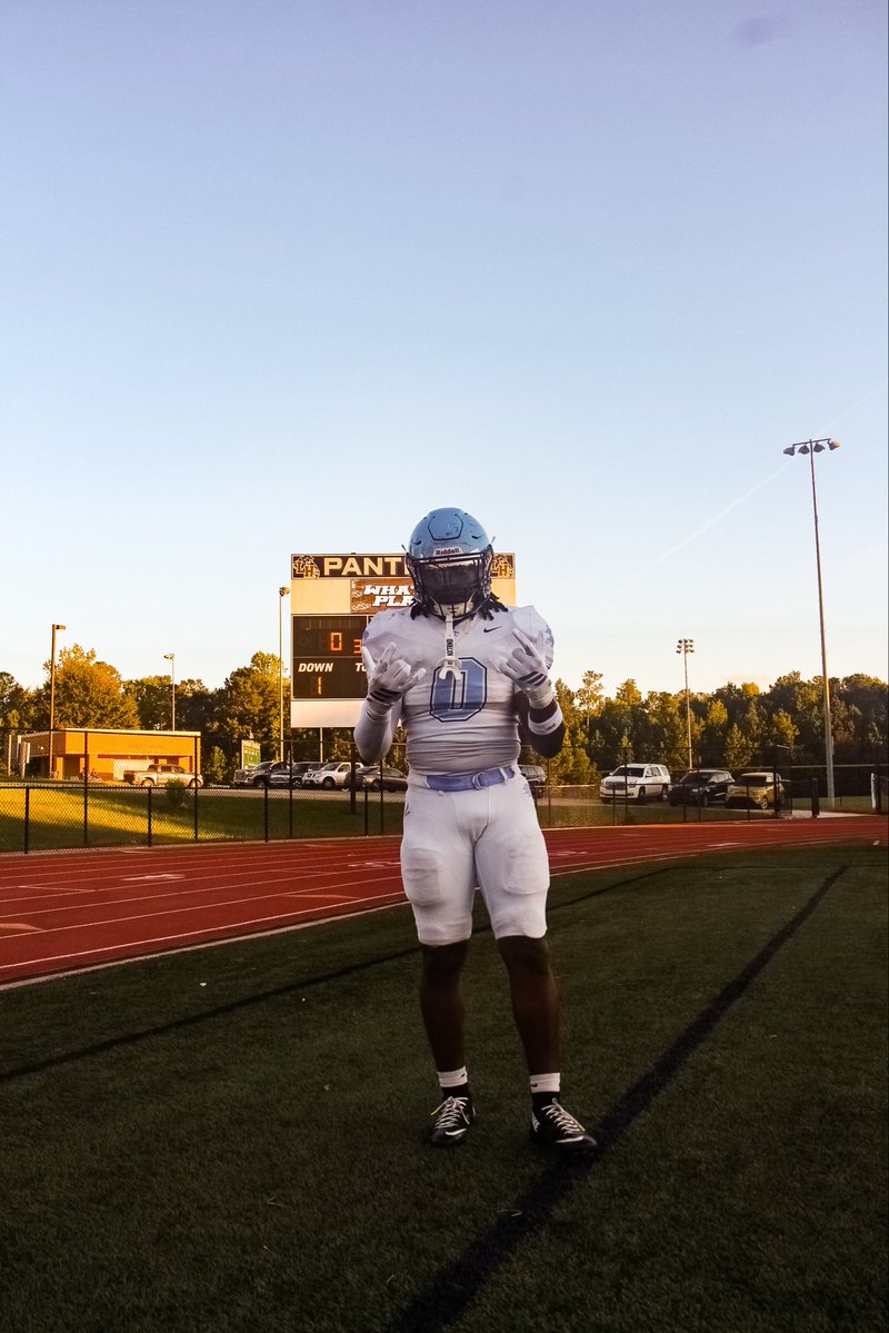 31x_kam's tweet photo. Coaches, check out my mid season highlights!
(First 2 games missed due to injury)

https://t.co/IdWGsxm4Di

Kamrynn Butler
6’0 205 LB
4.0 GPA
Class of 2027 https://t.co/IvpiHJEqBw