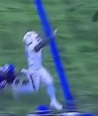 King5five4's tweet photo. @BelieveDatAnt @smooth_chico @Dolphin_Nation wait surley you aren’t talking about this 😅 https://t.co/Xphu0D69zi