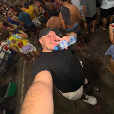 whoispedrox's tweet photo. #NovaFotoDePerfil https://t.co/46t5LgYGYz